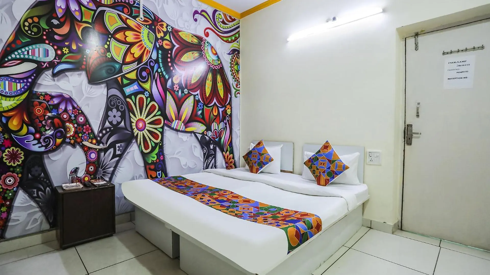 Bed & Breakfast Fabexpress Grand Resort Agra  India