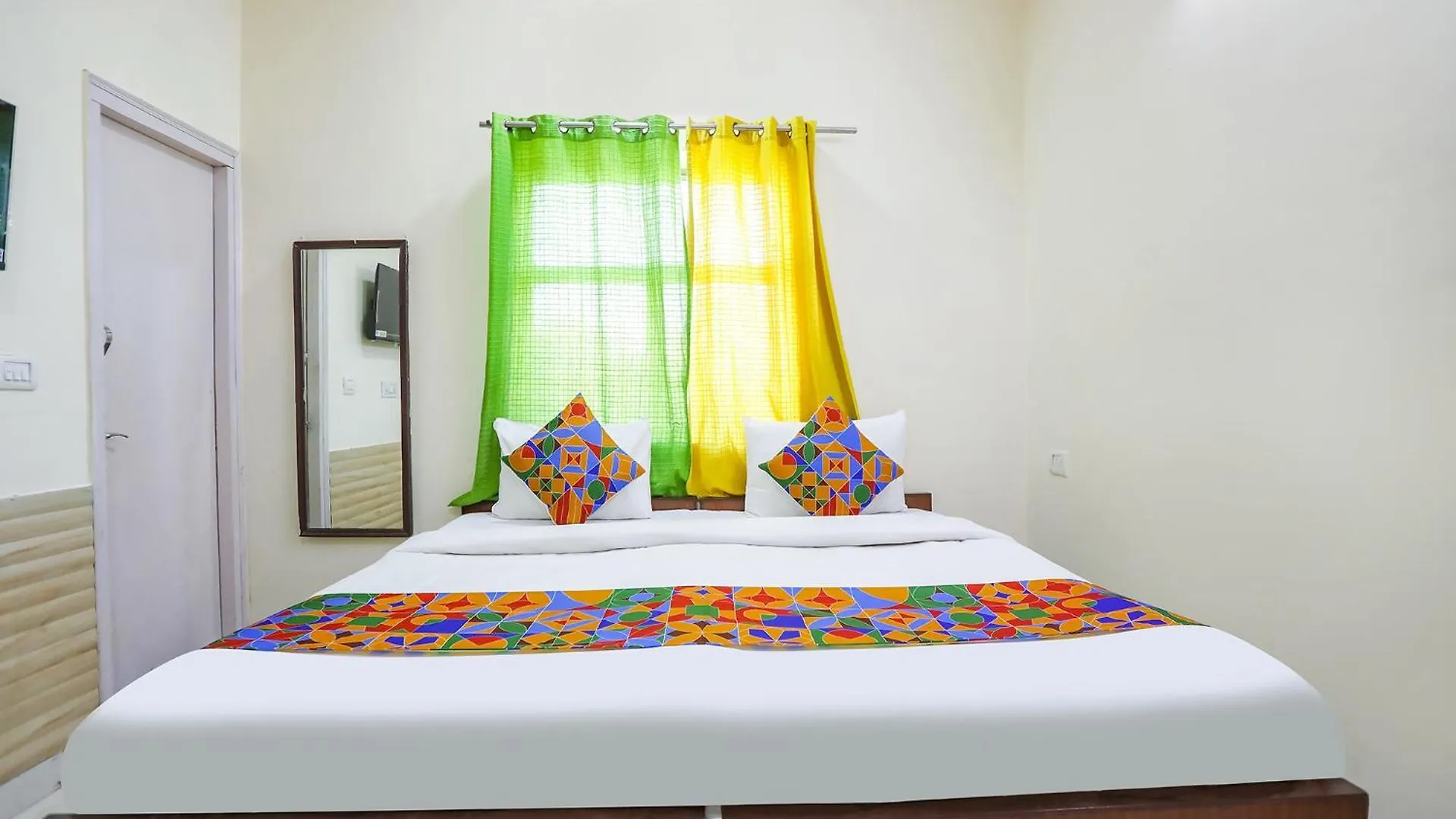 Bed & Breakfast Fabexpress Grand Resort Agra