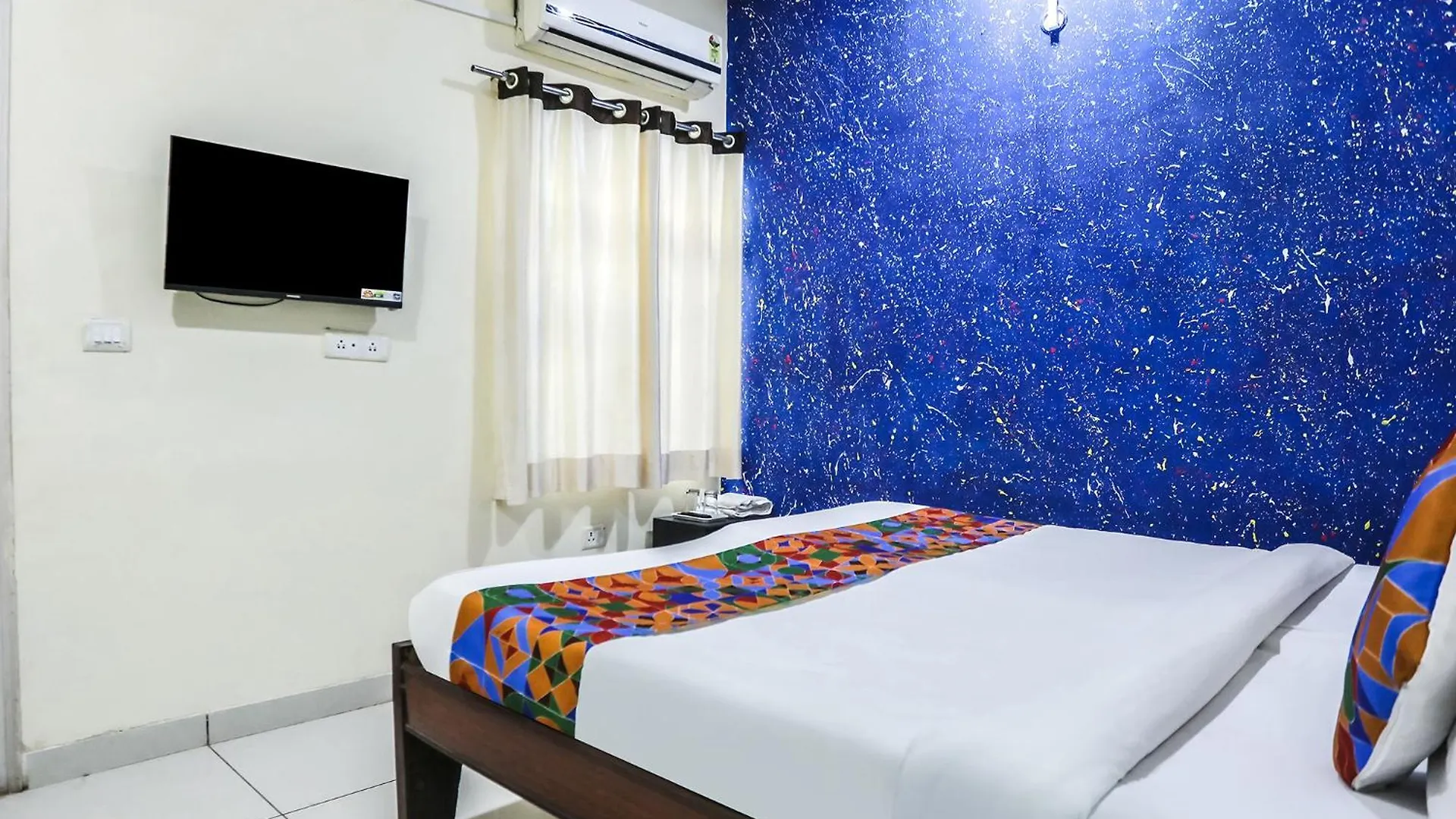 Fabexpress Grand Resort Agra  Bed & Breakfast Agra (Uttar Pradesh)