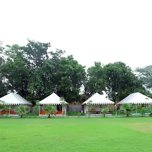 Agra Camps And Agra (Uttar Pradesh)